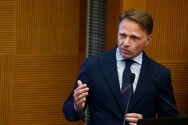 Lollobrigida, su fertilizzanti decisione Ue frutto del lavoro dell'Italia