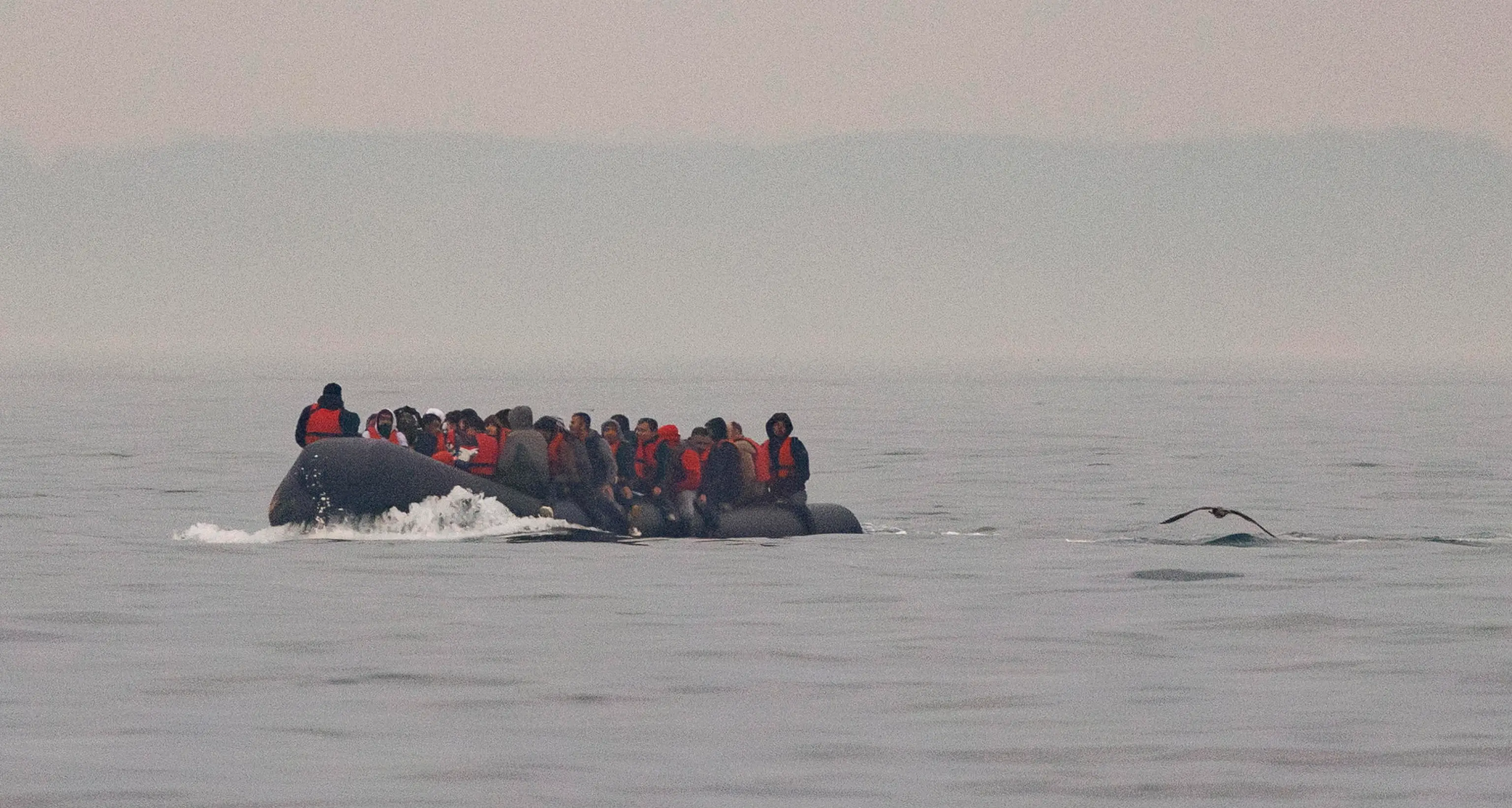 Migranti: bambina di 7 anni muore in naufragio nella Manica