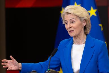 Von der Leyen, 'bene G7, scongiurato divieto a export diesel'