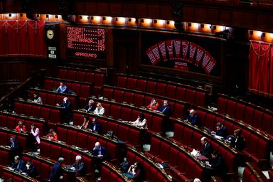 Ok della Camera alla fiducia sui primi due articoli della legge elettorale