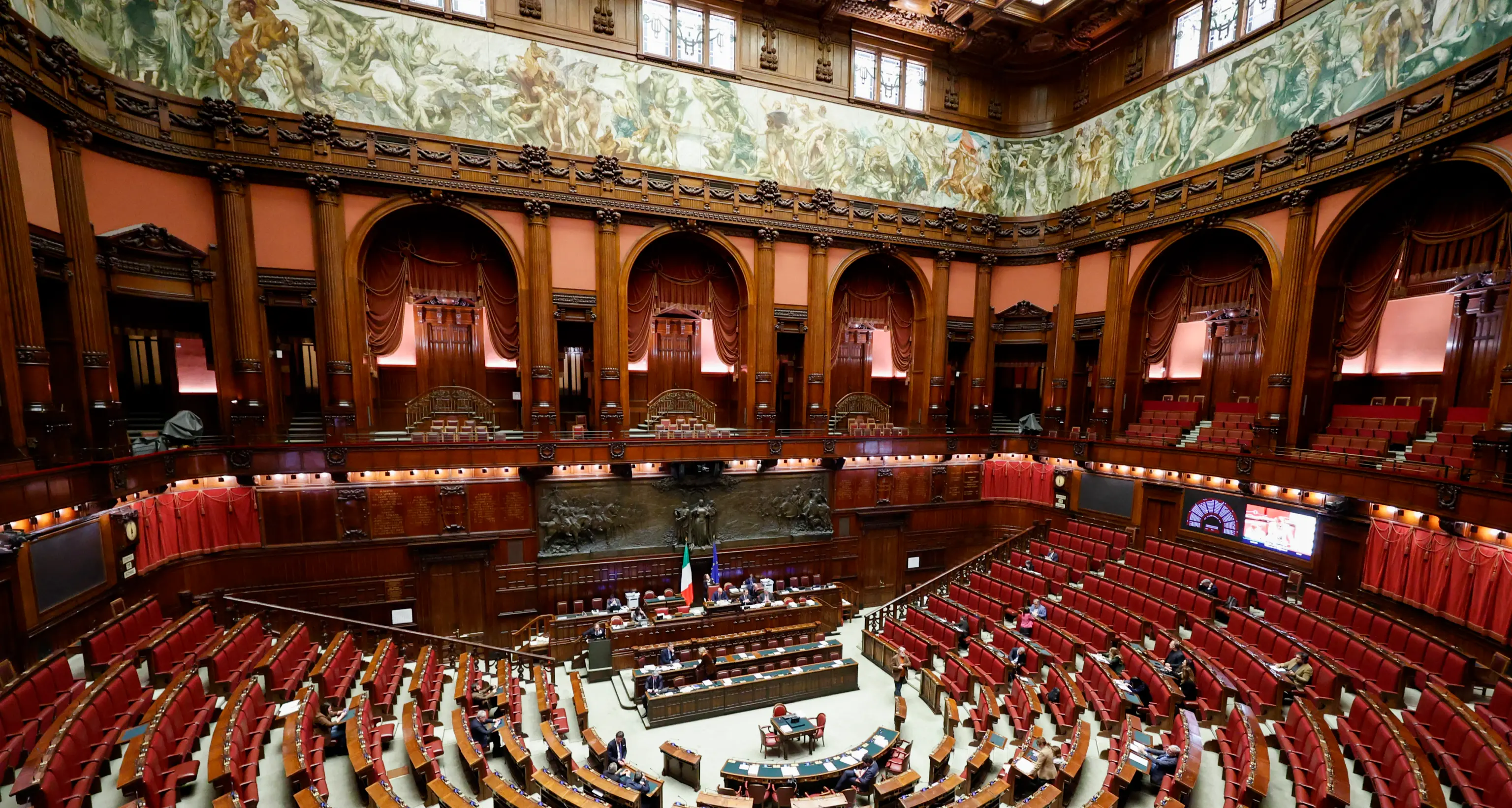Manovra: dichiarazioni di voto sulla fiducia domani dalle 18.40, la chiama alle 20.20