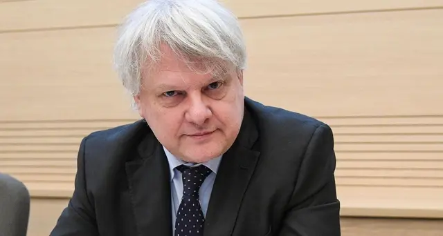 Assicurazioni: Signorini, non rinnovare stop a dividendi