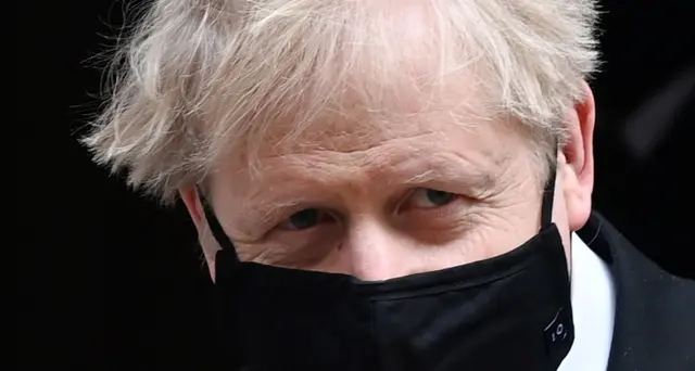 Filippo: Boris Johnson assisterà ai funerali in tv
