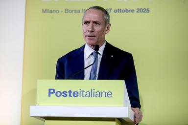 Poste sale al 67% di Tim nel primo giorno di riapertura dell'Opas