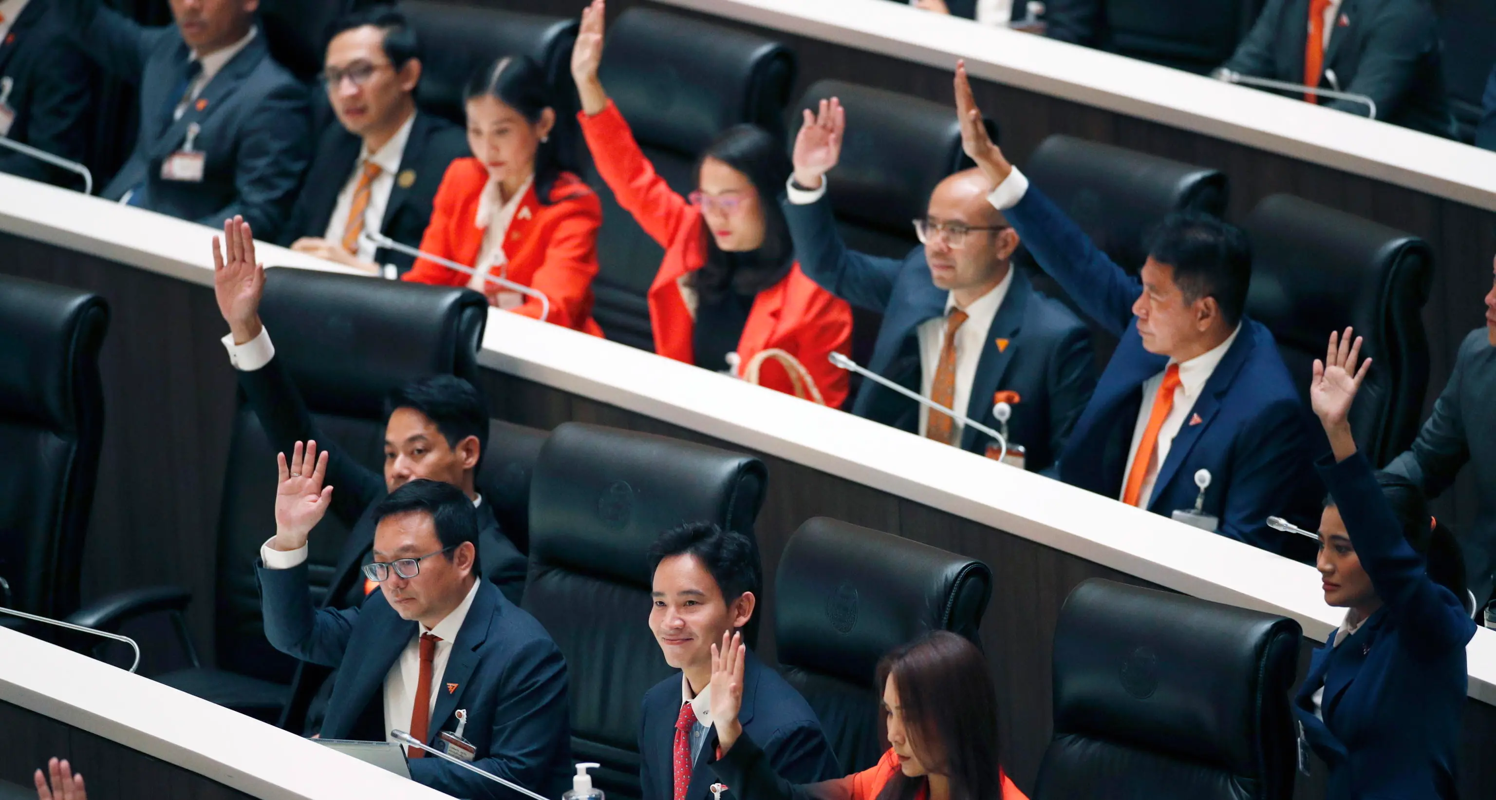 Thailandia: Parlamento sceglie nuovo premier, rischio tensioni