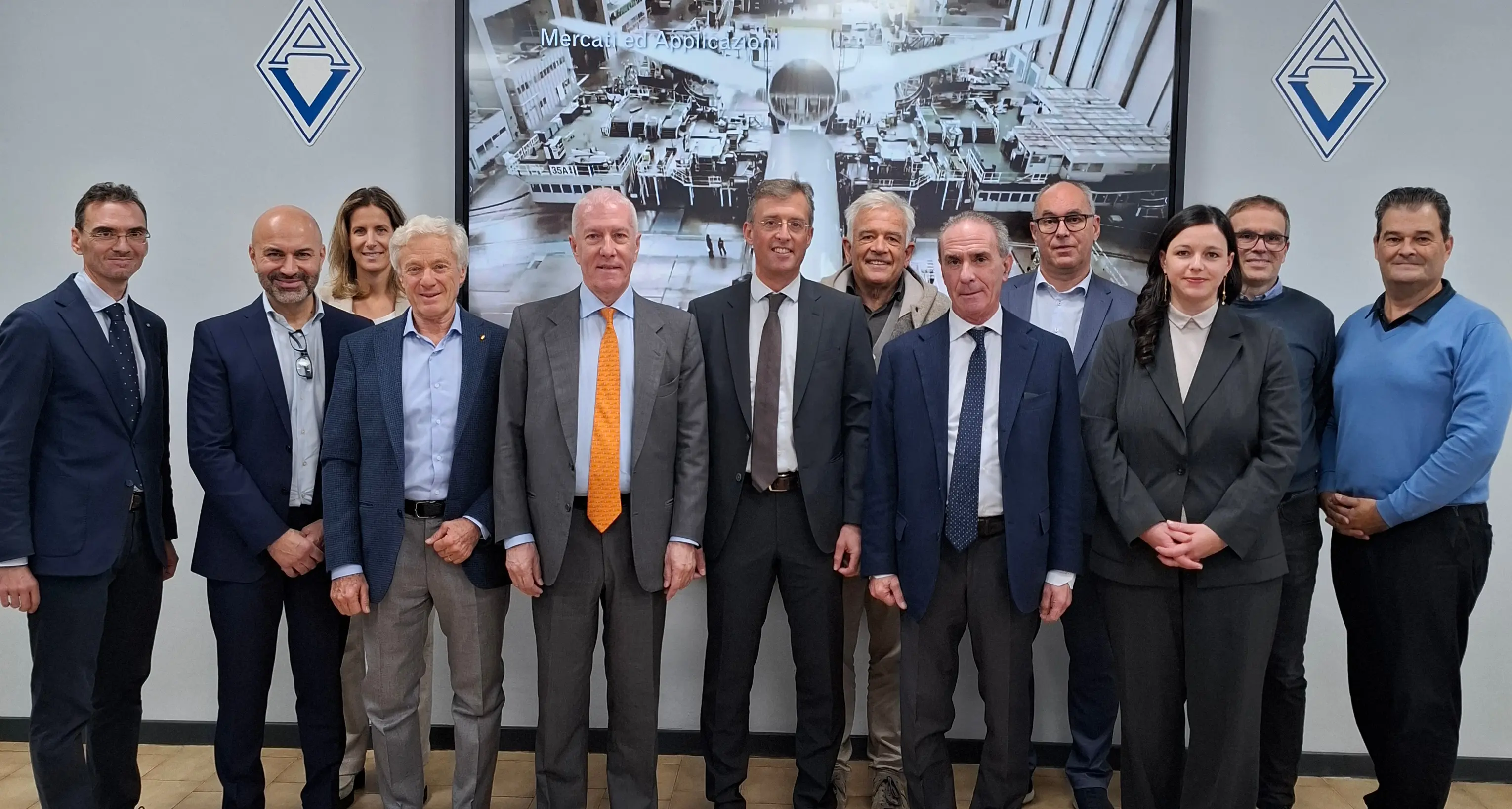 Confindustria Alto Adige si riunisce alle Acciaierie Valbruna: «Valore strategico»