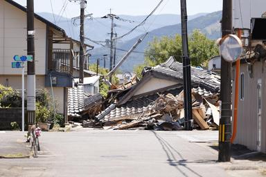 Terremoto Giappone, dopo tre settimane ancora 3.000 sfollati