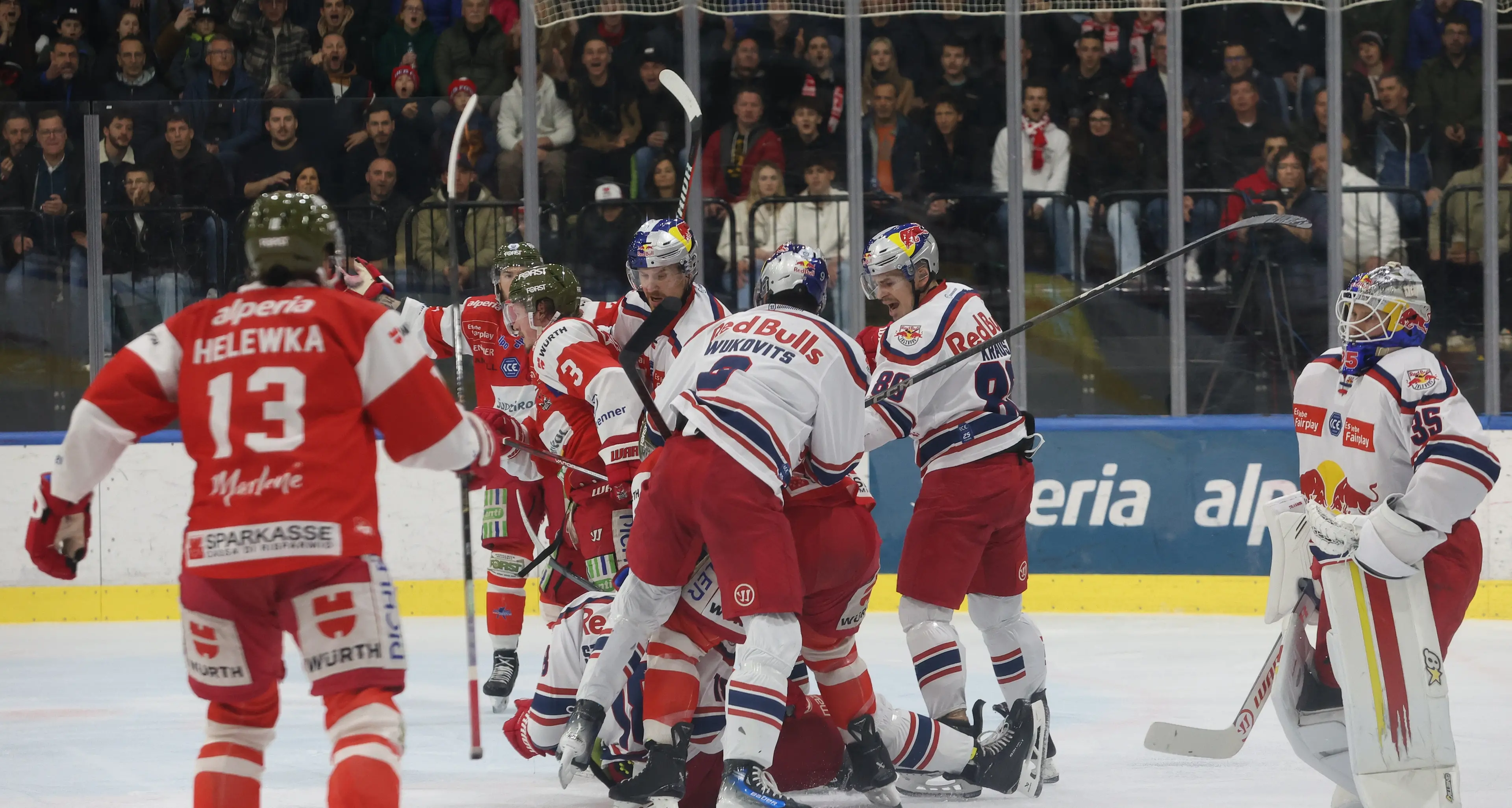 Gara 2 amara per il Bolzano: il Salisburgo vince all’ultimo respiro ed è avanti 2-0 nella serie di semifinale