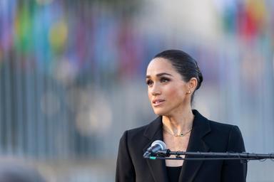 Nuove allarme sicurezza per i Sussex in Gb, svelato numero telefono Meghan