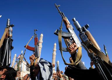 Autorità, almeno 309 i feriti nell'attacco degli Houthi all'aeroporto di Riad