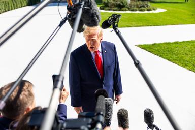 Trump, 'potremmo chiedere all'Europa di rilasciare le riserve di diesel'
