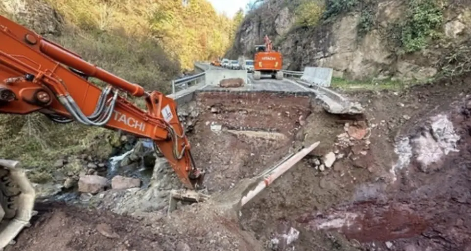 Lavori sulla provinciale tra Prato Isarco a Ponte Gardena per la riduzione di rischio idrogeologico