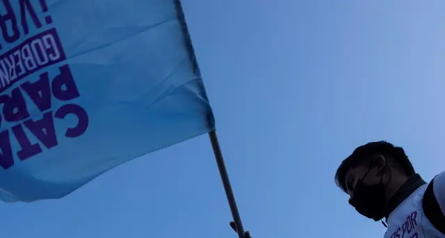 Cile: Assemblea costituente, aperti seggi per storico voto