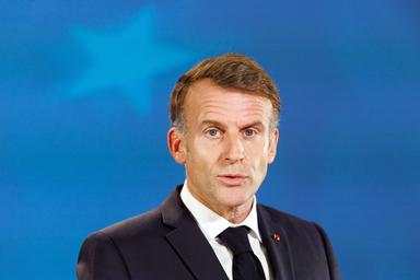 Macron, 'accordo Trump su diesel russo non risolve il problema e divide'