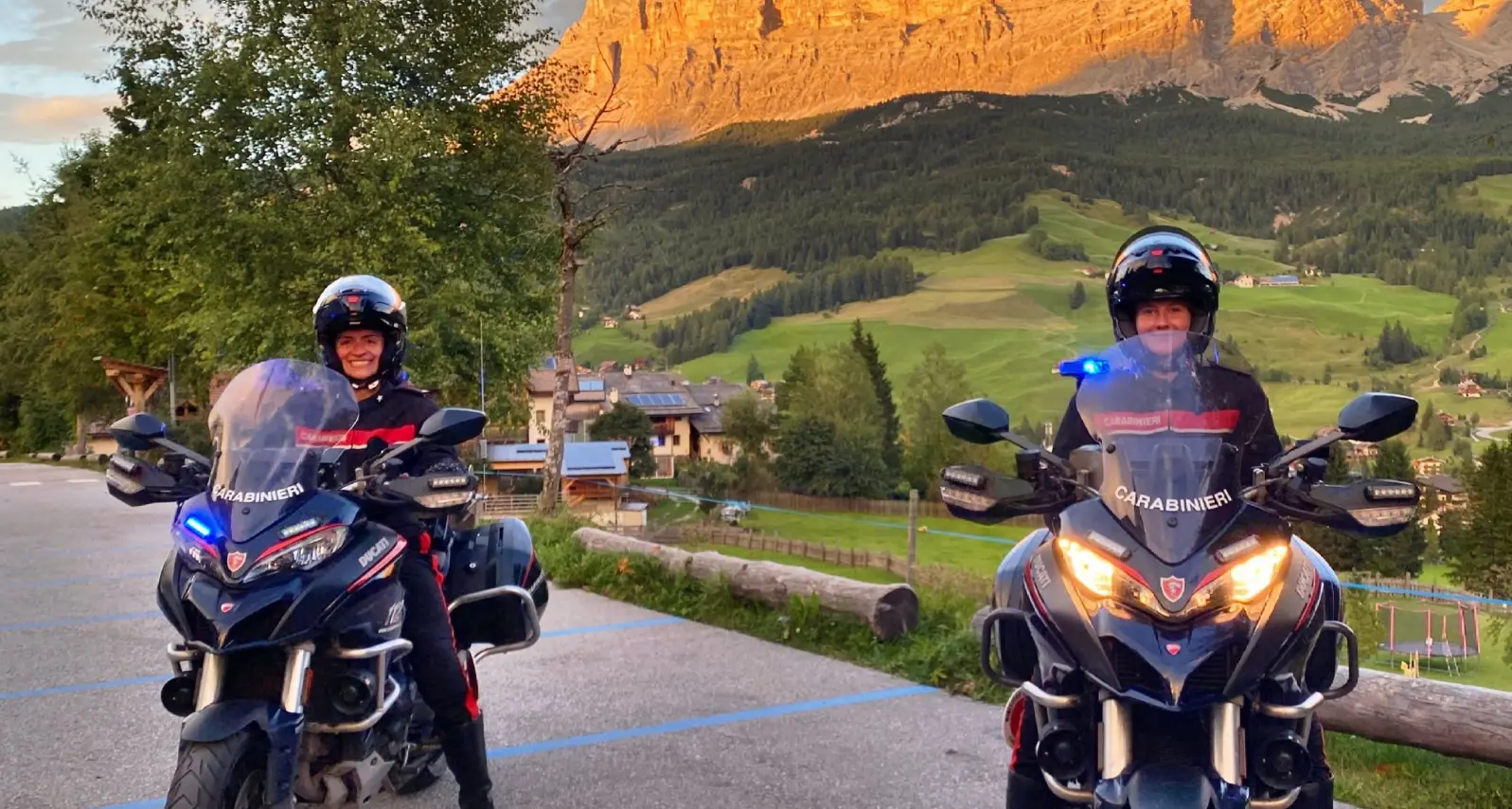 Controlli sui passi: 29 patenti ritirate e 113 multe ad auto e moto