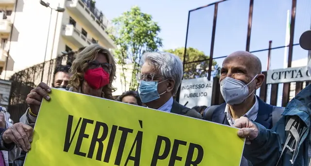Regeni: processo per i quattro 007 egiziani