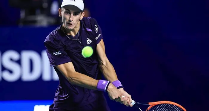 Indian Wells, Arnaldi costringe Alcaraz al terzo set