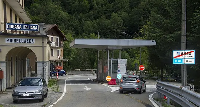 Transfrontalieri, approvato accordo fiscale con la Svizzera: in Val Venosta sono mille