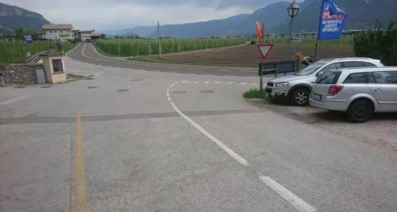 Strada del Vino, al via i lavori all’incrocio pericoloso di Magrè