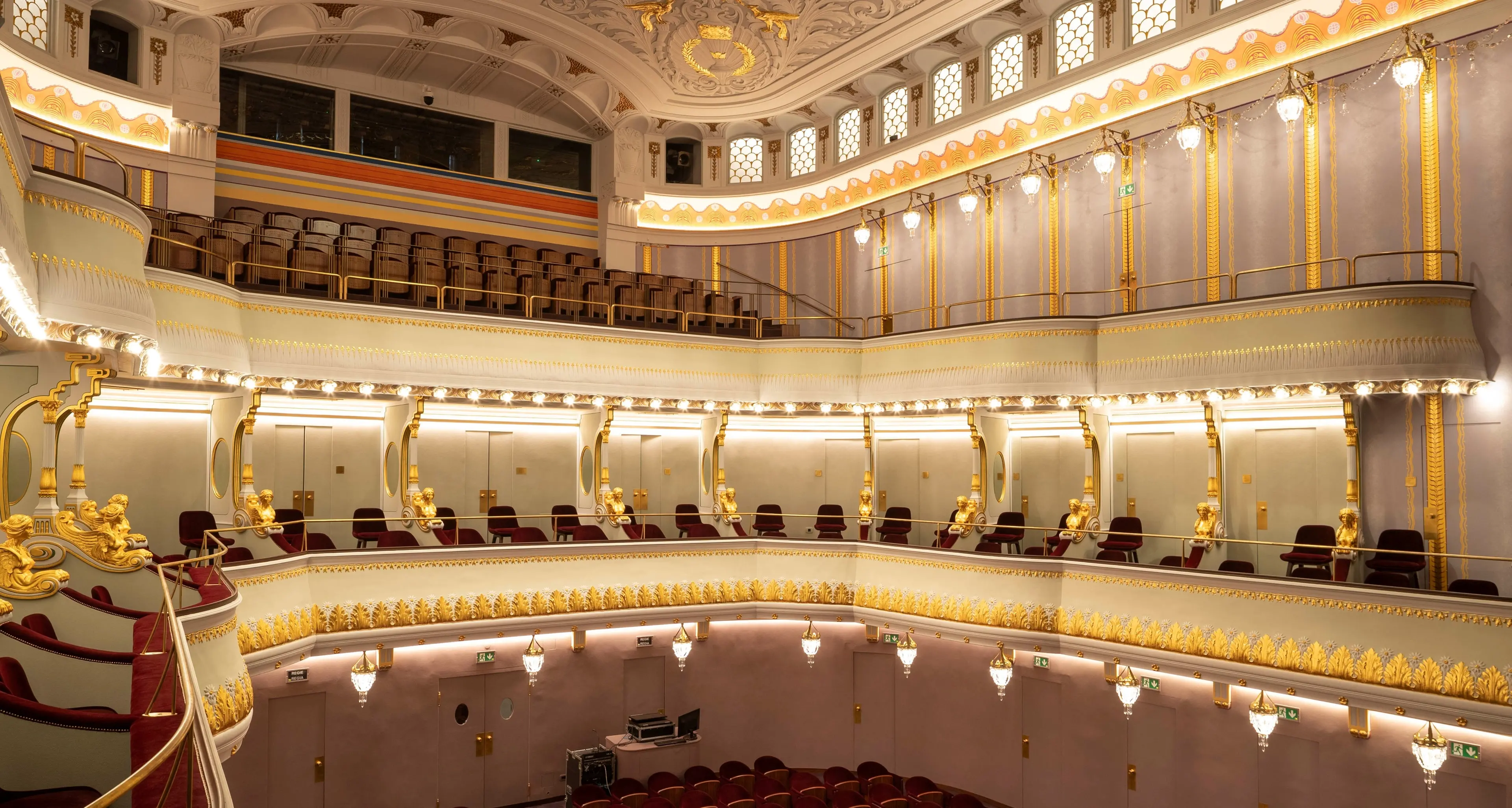 Teatro Puccini di Merano, la Provincia stanzia 350mila euro per la sicurezza