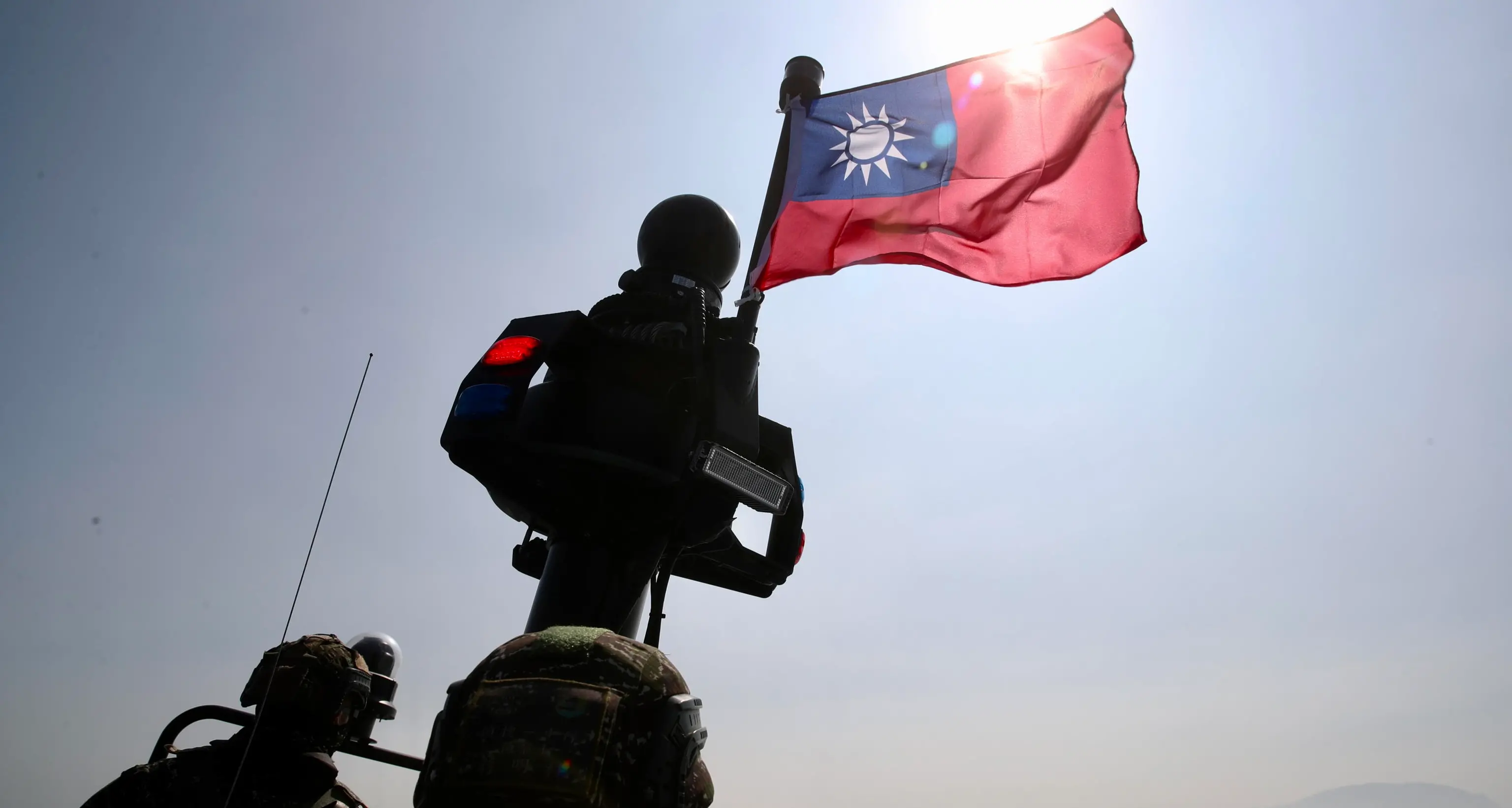 Taiwan: 32 jet e 5 navi da guerra cinesi intorno all'isola