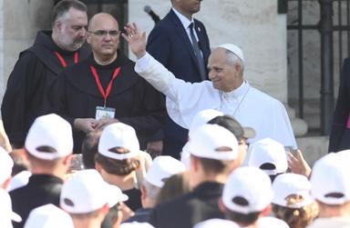 ++ Il Papa, fantasmi e nemici inventati per imporre il proprio potere ++