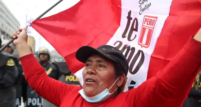 Perù: tensioni a Lima in attesa formazione nuovo governo