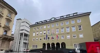 Provincia di Bolzano, bilancio 2026 da 8,76 miliardi: più fondi a sanità e famiglie