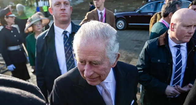 Brexit: 'Re Carlo doveva incontrare von der Leyen su Protocollo'