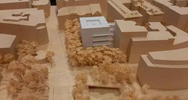 Nuovo Museo di Ötzi a Bolzano: «Non demolite l’edificio ex Ina»
