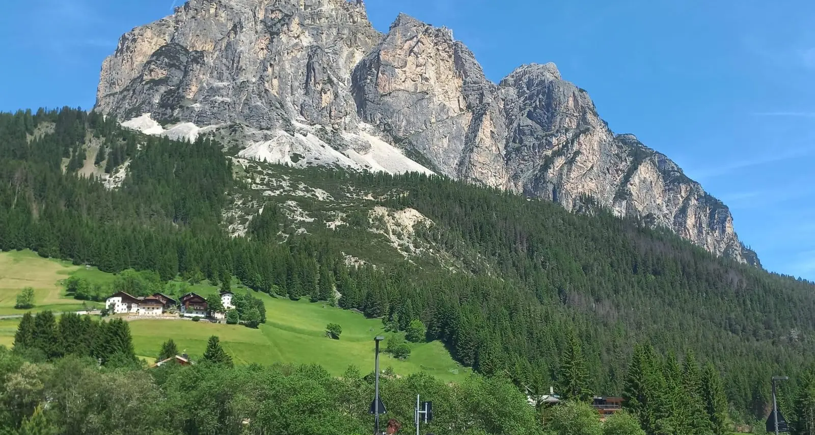 Sui Passi intensificati i controlli: più di 50 multe e 4 patenti ritirate nel weekend