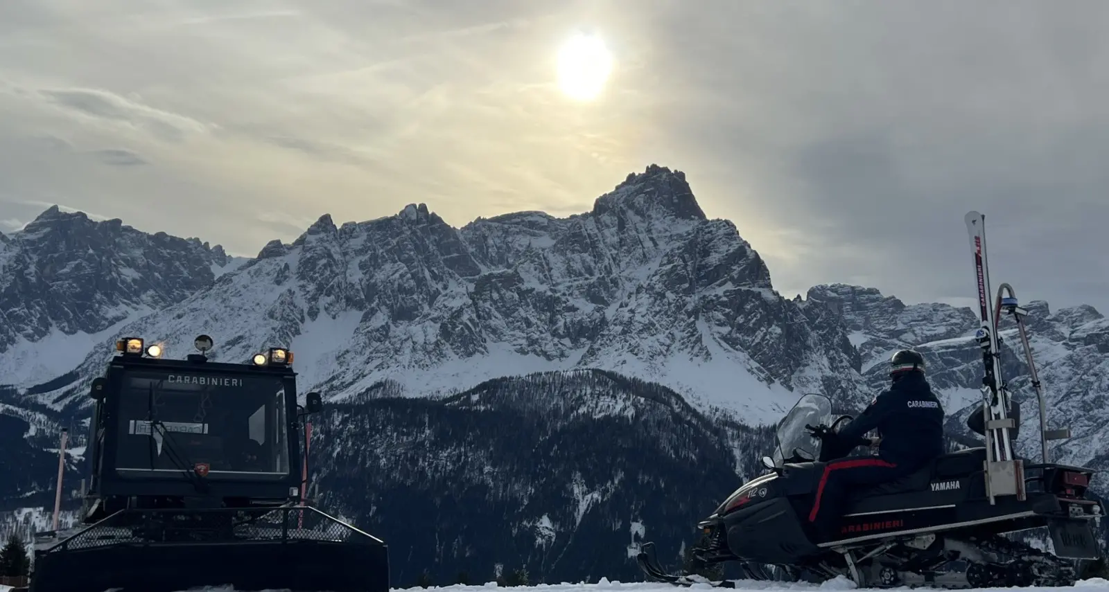 Sulle 3 Cime sei giovani sciatori denunciati per spinelli sulle piste