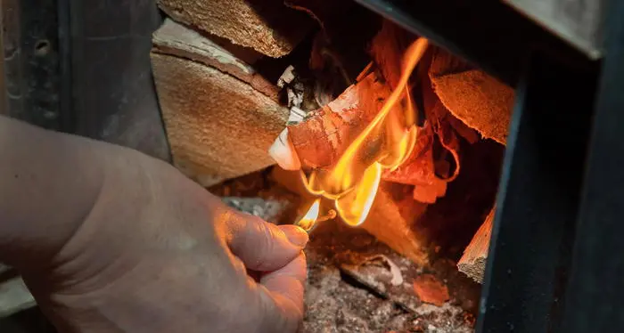 Riscaldamento a legna, incentivi per sostituire gli impianti obsoleti in Alto Adige