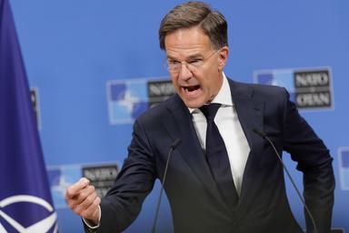 Mosca scrive alla Nato: "Difenderemo Kaliningrad con l'intero arsenale"