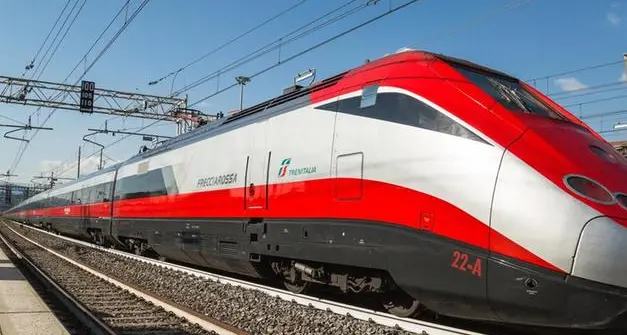 Problemi all’Alta velocità tra Napoli e Roma, la Freccia per Bolzano in ritardo di 105 minuti