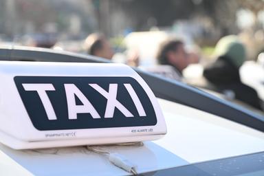 Caro-carburanti, sindacati taxi pronti a sciopero, governo ci risponda