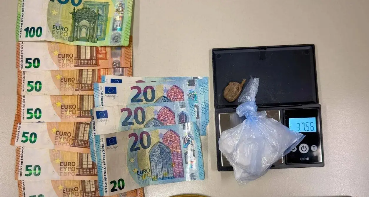 Spaccio sotto ponte Talvera: denunciato dalla Polizia Locale