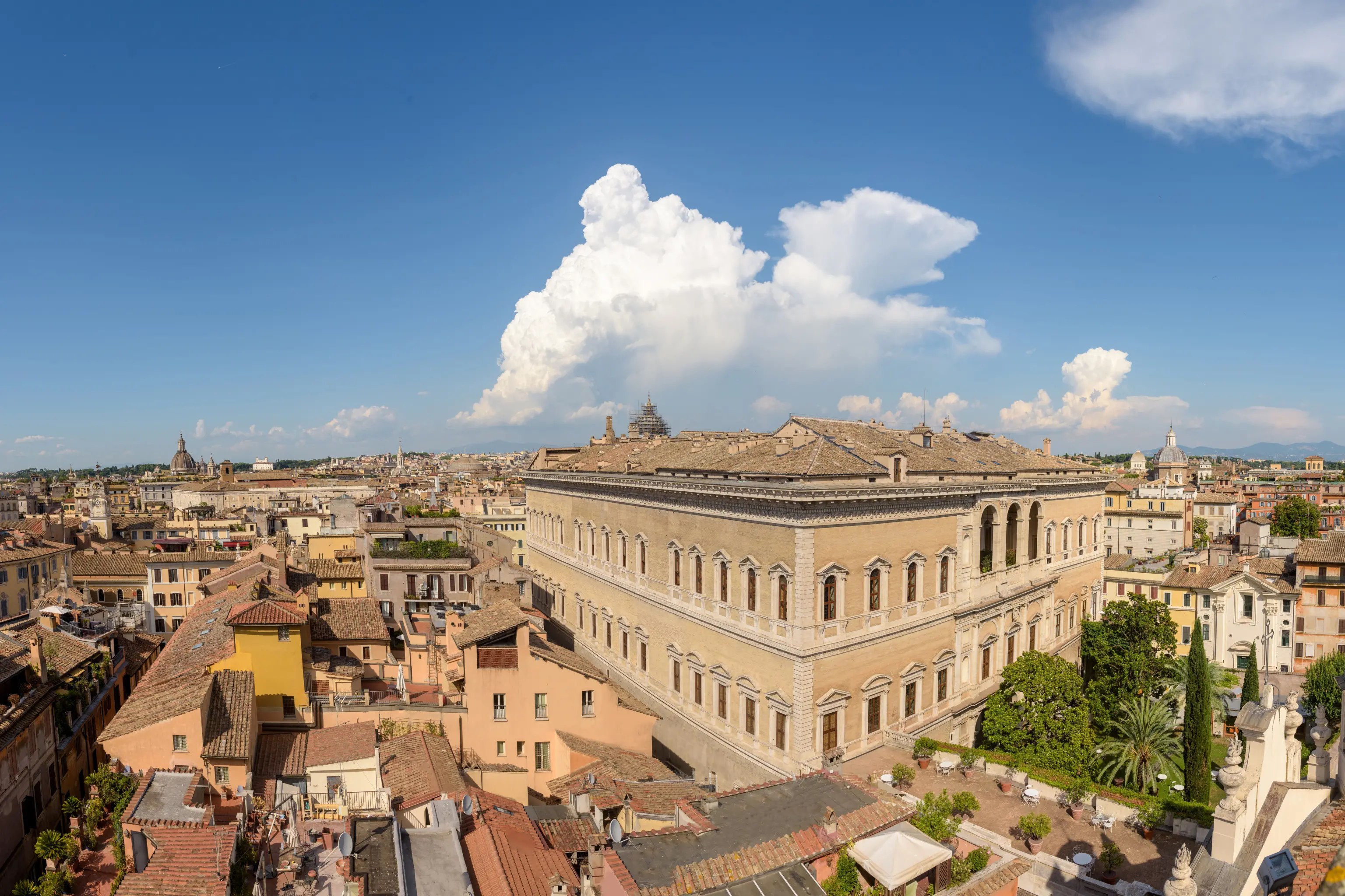 Palazzo Farnese rinasce con splendore di Sangallo, Michelangelo, Vignola e Della Porta