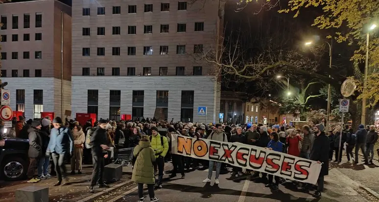 Bolzano: nuova protesta contro una giunta con la destra, il movimento “No Excuses” non ci sta