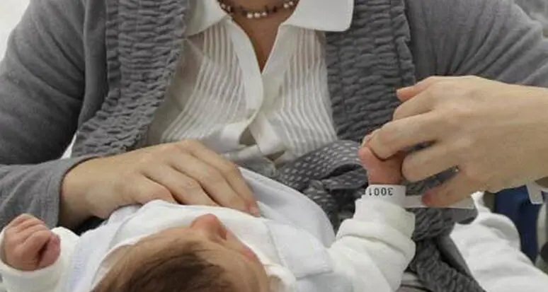 Bonus mamme con il lavoro fisso: «Più che \"regali\" servono nidi»