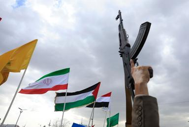 Houthi rivendicano, 'colpiti obiettivi sensibili a Riad e impianti Aramco a Yanbu'