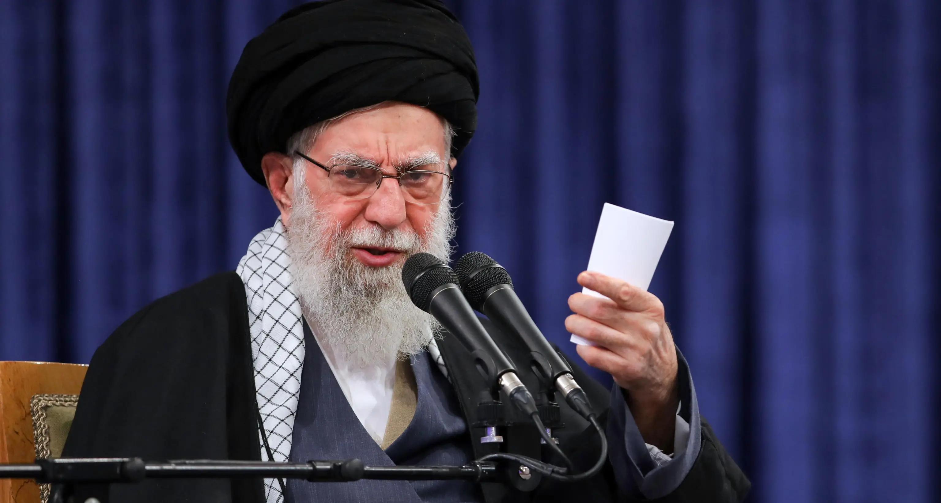 Media iraniani: 'Morti figlia, genero e nipote di Khamenei'
