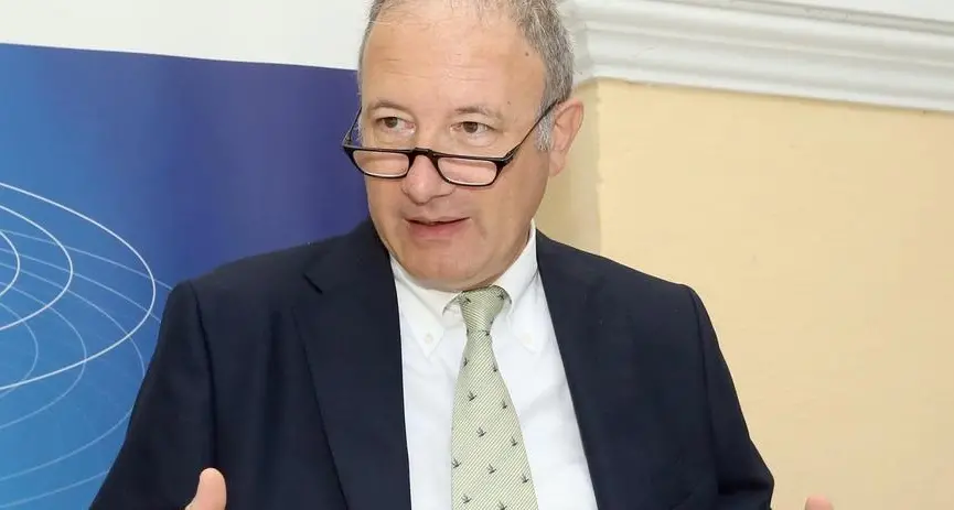 I dazi di Trump, Pan: «Sarebbe una catastrofe. Occorre trattare e cercare nuovi mercati»