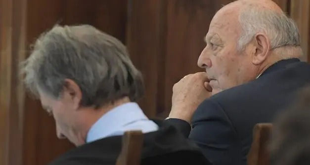 Durnwalder rinviato a giudizio per l’uso dei fondi riservati