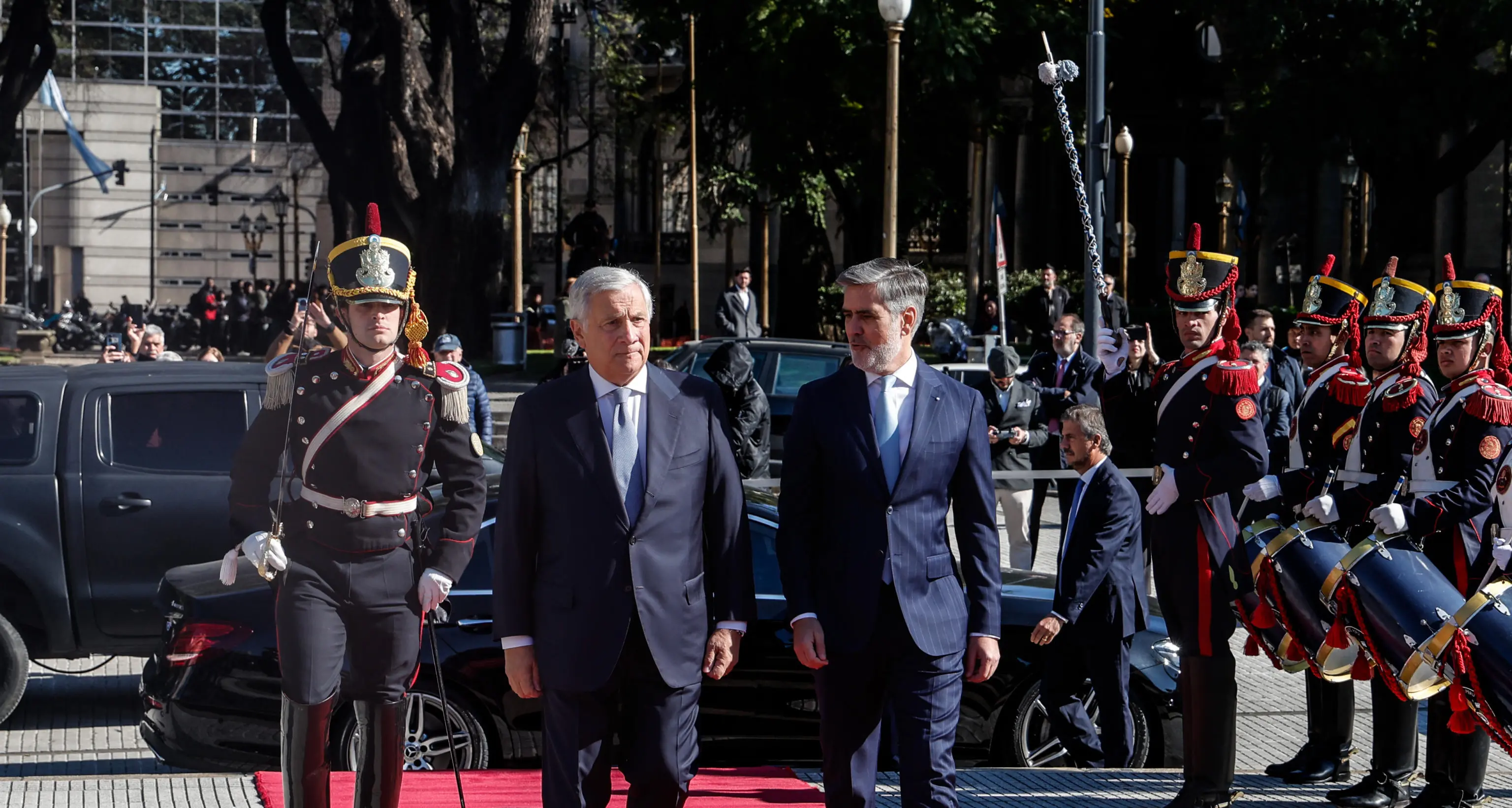 Tajani, 'decisioni sulle sanzioni ai coloni siano prese dall'Ue'