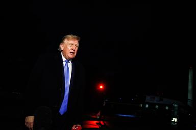 Cnn, Trump pronto ad allentare sanzioni all'Iran con progressi concreti sul nucleare