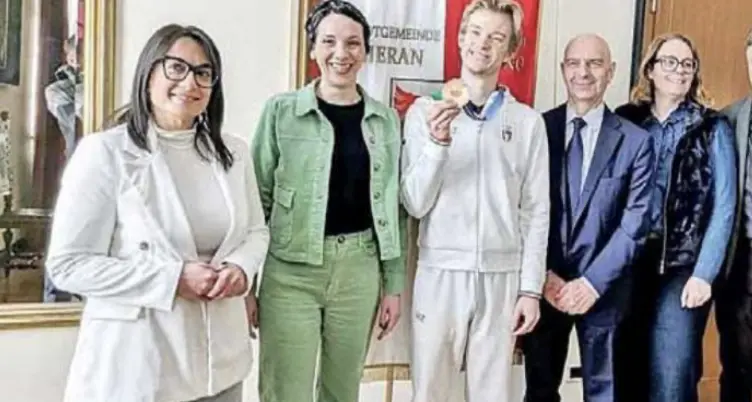 Merano celebra Daniel Grassl dopo la medaglia di bronzo alle Olimpiadi