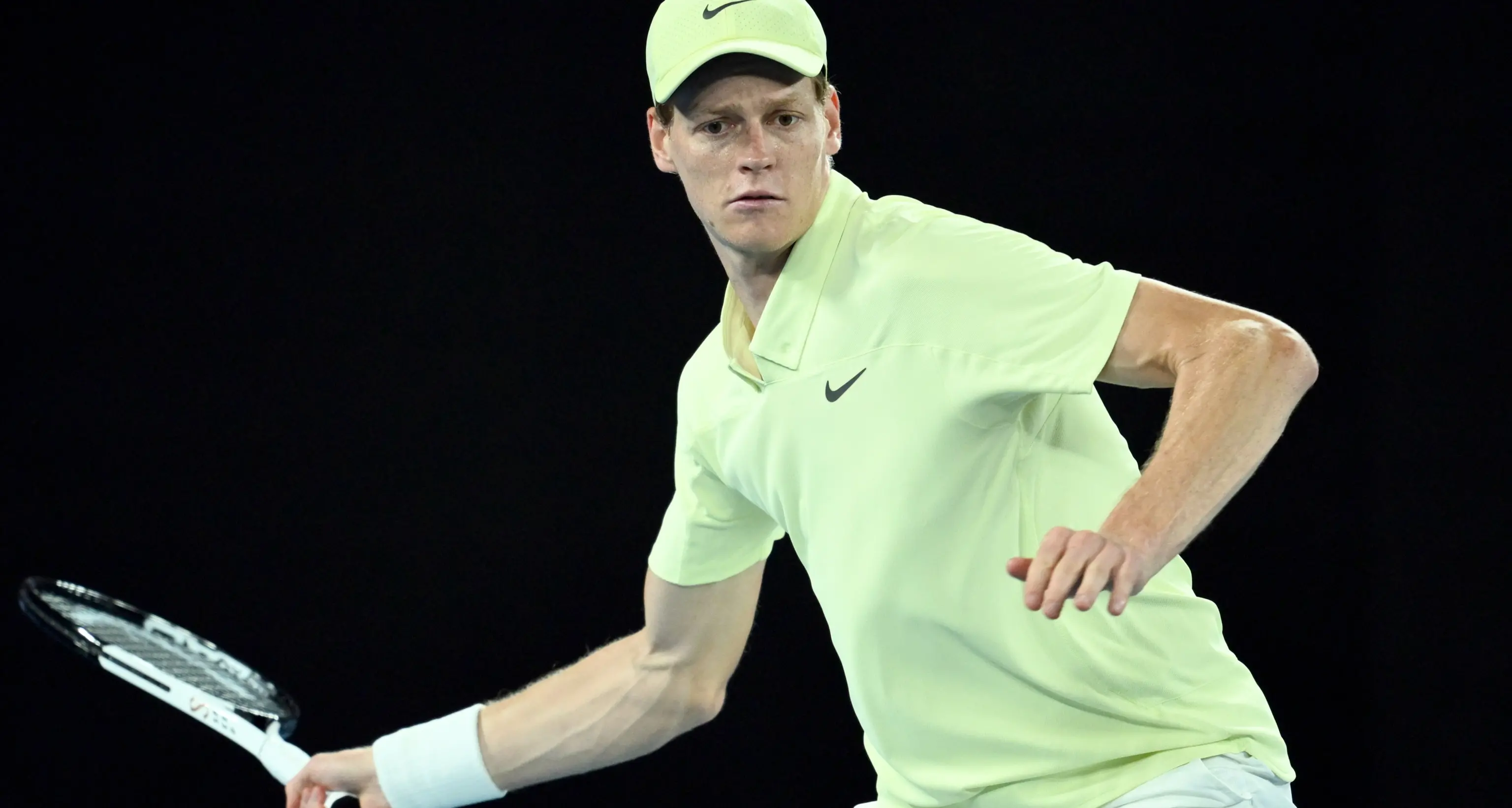 Australian Open: De Minaur ko, Sinner vola in semifinale