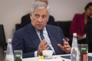 Tajani, 'gravi i fatti in Germania ma Mosca non attaccherà, perderebbe'