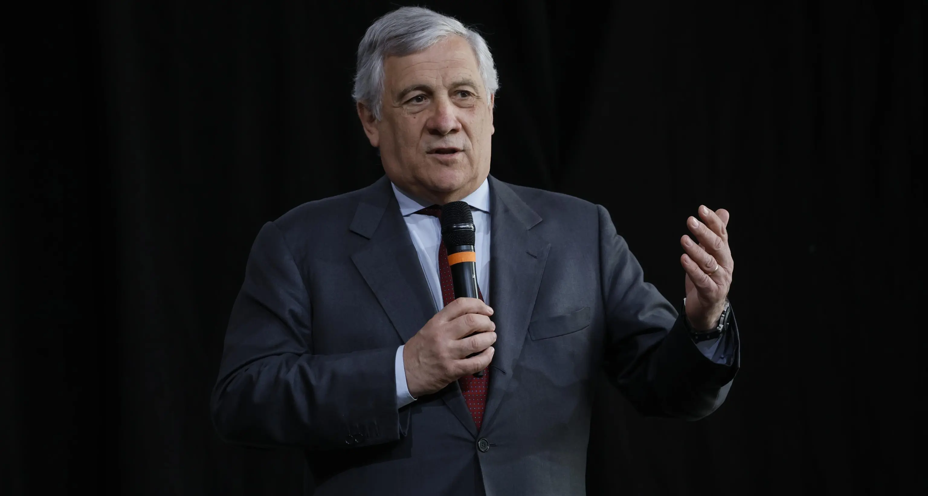Tajani: 'sul superbonus anche Giorgetti se ne farà ragione'